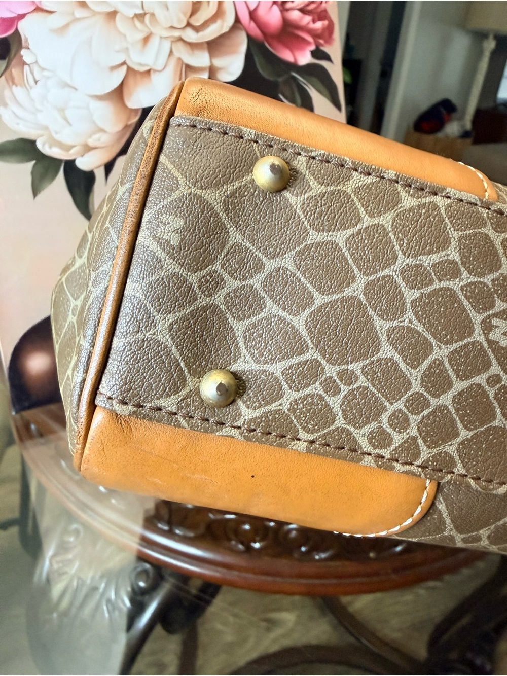 Nina Ricci Vintage Monogram Satchel and Nina Ricci gold tone Necklace set - Picture 8 of 12